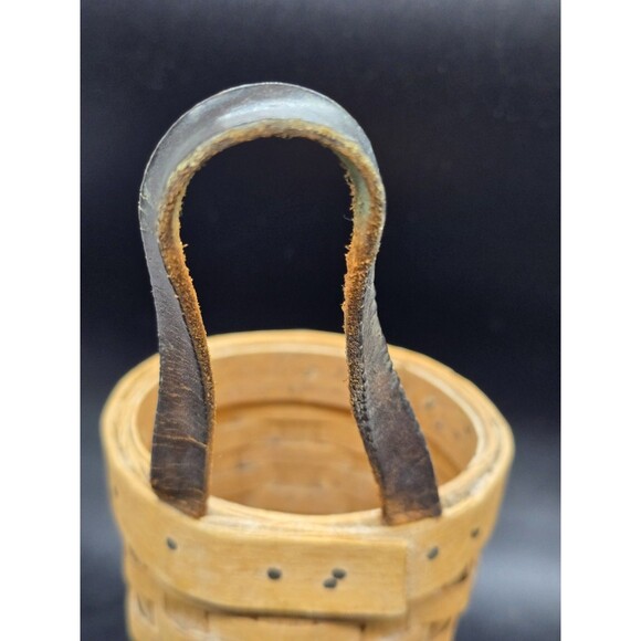 Vtg Peterboro Small Hanging Basket w/ Leather Strap(Worn) - 4.75" Light Brown - Picture 9 of 16